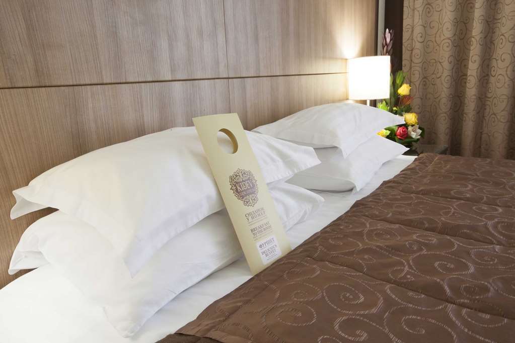 Park-Hotel Kidev Chubynske Room photo